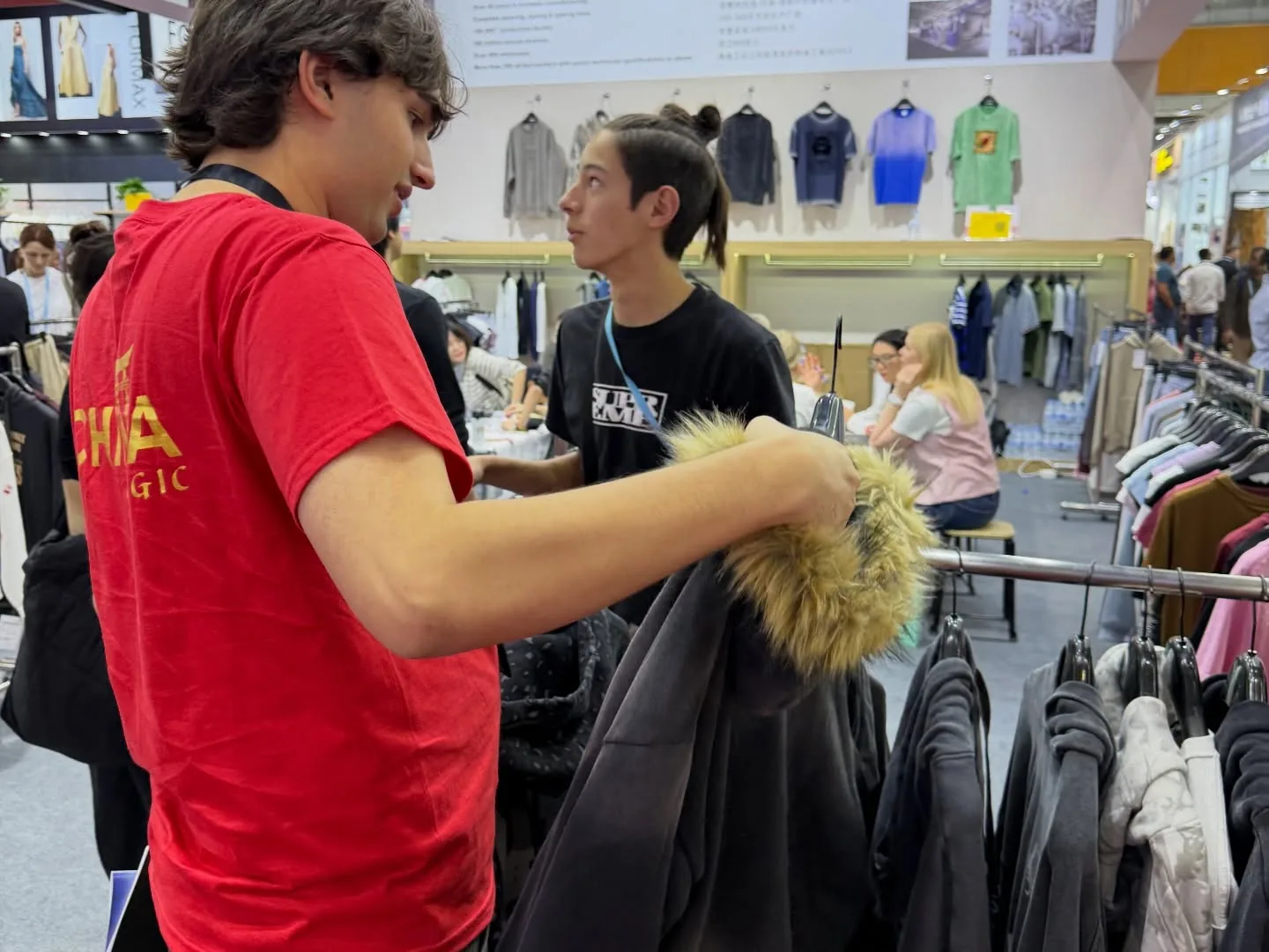 A China Magic member negotiating with a supplier
